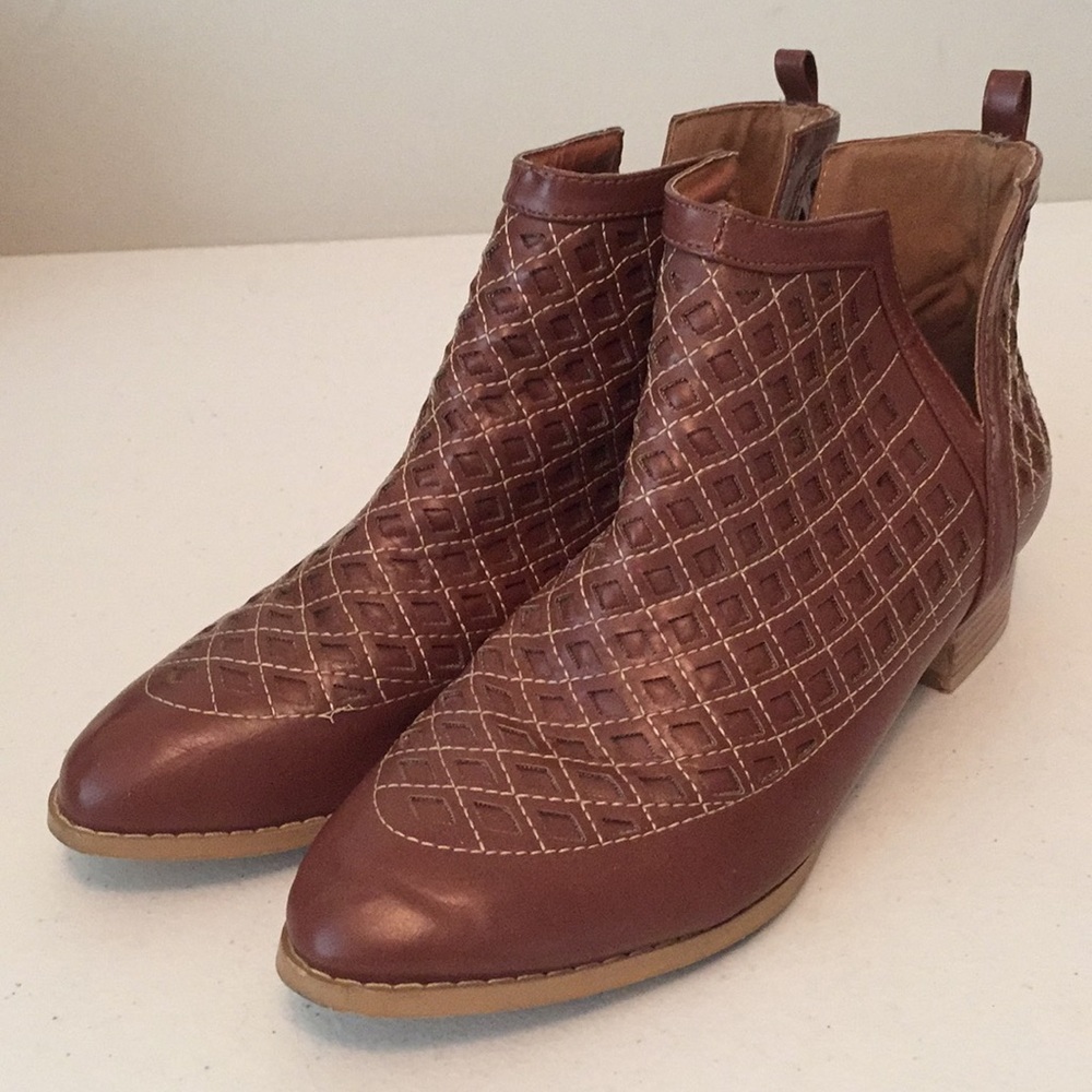 Olive ankle boot